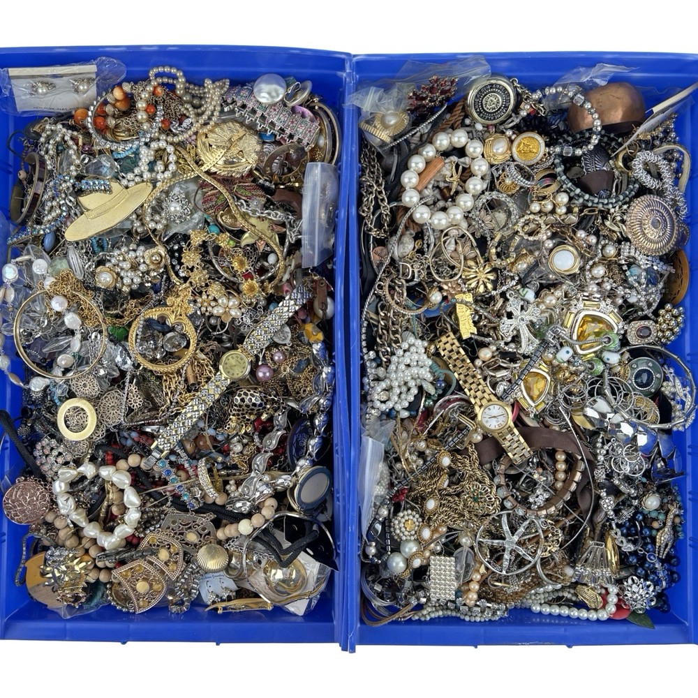 1 Pound Unsorted Tangled Jewelry Vintage Modern Wear Junk Mystery Treasure Hunt