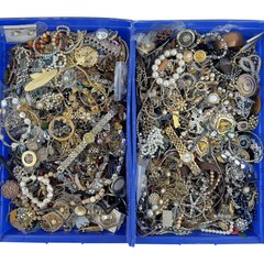 1 Pound Unsorted Tangled Jewelry Vintage Modern Wear Junk Mystery Treasure Hunt