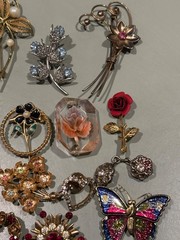 33 vintage 1970s-1990s pin brooch costume jewelry Eisenberg rhinestone enameled