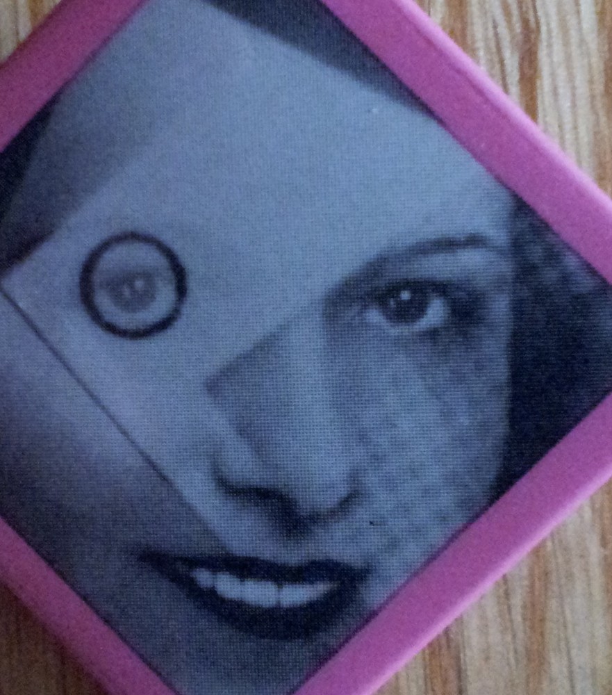 Art Institute of Chicago Museum Pin Button Portrait Woman Surrealism Modern Art