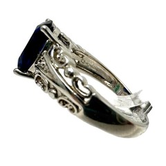 Vintage Silver Tone Blue Oval Glass Solitaire Cocktail Ring 7.25