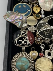 Vintage-Now Jewelry Lot Of 120 Pendants & Charms For Necklaces Enamel Rhinestone