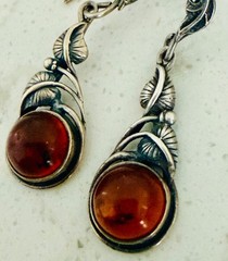 Vintage Sterling Silver Cognac Amber Cabochon Drop Earrings | Ornate Leaf Vine D