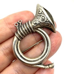French Horn Design Brooch Sterling Silver 925 Size 1.75″ Length