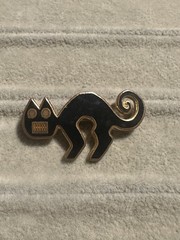 Vtg 1985 MMA Signed Enamel Peruvian Black Cat Pin Brooch