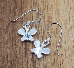 VTG 925 MOP Butterfly Earrings 1in Drop Sterling Silver Mother of Pearl Inlay