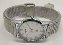 Vintage Seiko Slim Quartz White Dial Men’s Wrist Watch