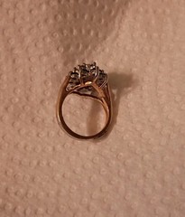 Vintage Estate Faux Emerald & Crystal Gold Color Unsigned Sz 5
