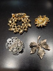 Vintage To Now Leaf Flower Floral Bee Rhinestone Brooch Lot CA USA 293-164