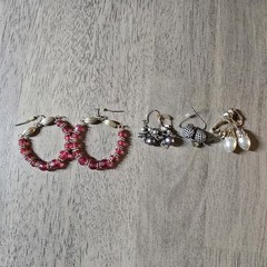 VINTAGE ASSORTED JEWELRY LOT / 24 Pieces
