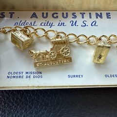 VTG SAINT AUGUSTINE Charm Bracelet Building Enamel Gold Tone Rope Chain NOS