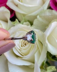 2.50 CT Green Oval Cut CZ Three Stone Art Deco Antique Style Ring In 925 Silver