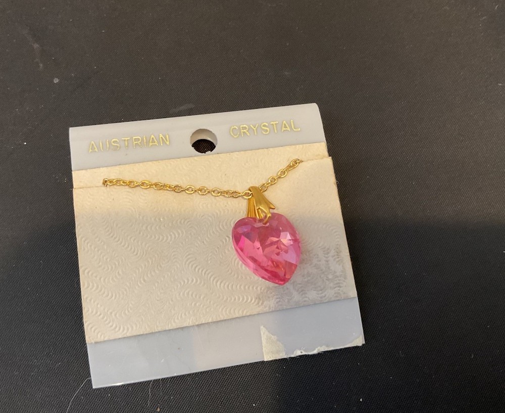 Vintage Australian Crystal PINK Heart Pendant Gold Tone Necklace NOS