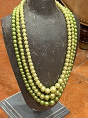 HONG KONG AVON GREEN ORANGE IVORY FAUX PEARL BEAD MCM VINTAGE NECKLACES LOT 5 EU
