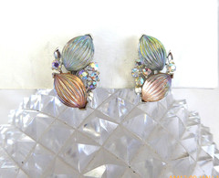 RARE LISNER IRIDESCENT RIBBED GLASS RHINESTONE FRUIT SALAD NECKLACE EARRINGS SET