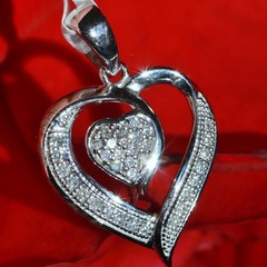 10k white gold pendant 0.10ct natural diamond heart charm vintage 1.16gr N3318