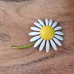Vintage Original by Robert Enamel Daisy Brooch White Yellow Flower Mod 60s Pin