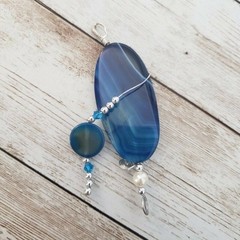 Vintage Pendant – Blue Tones with Silver Tone Detail – No Chain Included