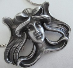2 1/8 INCHES ANTIQUE 1910 STERLING ART NOUVEAU WILLIAM KERR BROOCH, GIBSON GIRL