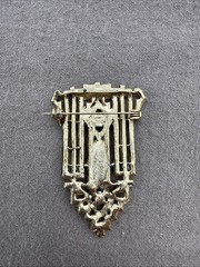 Crest Chandelier Waterfall Green Clear Crystals Rhinestones Gold Brooch 2-1/4″