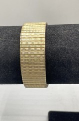 Vintage Seiko 5H23-7879 Gold Tone Quartz Watch Day Date Expansion Band 34mm