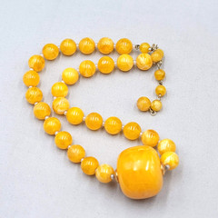 Vintage Yellow Bead Statement Bold Necklace Estate Costume Jewelry 18″ adj