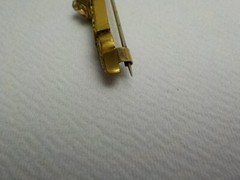 VINTAGE VICTORIAN GOLD FILLED WITH GOLD TOP TRIM BAR BROOCH PIN WITH TURQUOISE