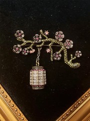 Vintage Luxury Crystal Shining Brooch Pin For Women Men Retro Antique Badge