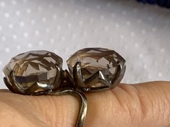 Vtg Ring Size 5.25 Band Costume Jewelry Round Smoky Quartz Look Stones *READ*