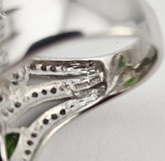 Sterling Silver 925 Green Gemstone Swirl Wave Pear Oval Cluster Ring Size 8 – 7g