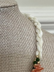 Vintage Beachy Necklace 17″ – Mother of Pearl Pink Coral 3 Strand Twisted
