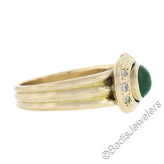 Vintage Petite 14K Yellow Gold Cabochon Green Jade & Diamond Grooved Band Ring