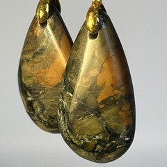 Brachiated Agate Green/Orange Earrings Gold-Plated French Wire Natural Gemstone