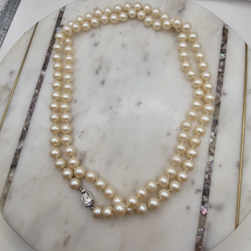 Vintage Glass Simulated Pearl Necklace 36in Hand Knotted Rhinestone Clasp Opera