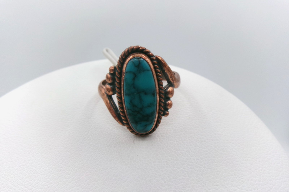 Vintage Southwestern Style Pure Copper Size 7 Turquoise Blue Colored Stone Ring
