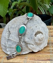 🎥 8″ Mint Green Real Malachite 49 gr Bracelet Sterling Box Clasp Vtg Mexico
