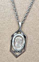 Vintage Silver Tone Hexagon Pendant 24″ Necklace w/ Clear Cameo Profile Resin