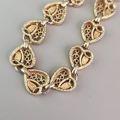 Vintage Heart Chain Bracelet Filigree Openwork 1cm Gold Tone 6.5″