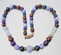Vintage AGATE Purple, Lilac, Blue, & Red + Copper Bead 18″ Necklace