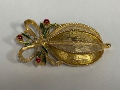 Vintage Metal Christmas Ornament Brooch