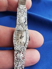 Original EARTH MINED DIAMOND ART Deco Ladies Watch Vintage Solid PLATINUM Case