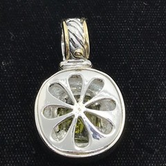 Vintage Twisted Cable Renaissance 2-Tone Peridot Green Cubic Zirconia Pendant
