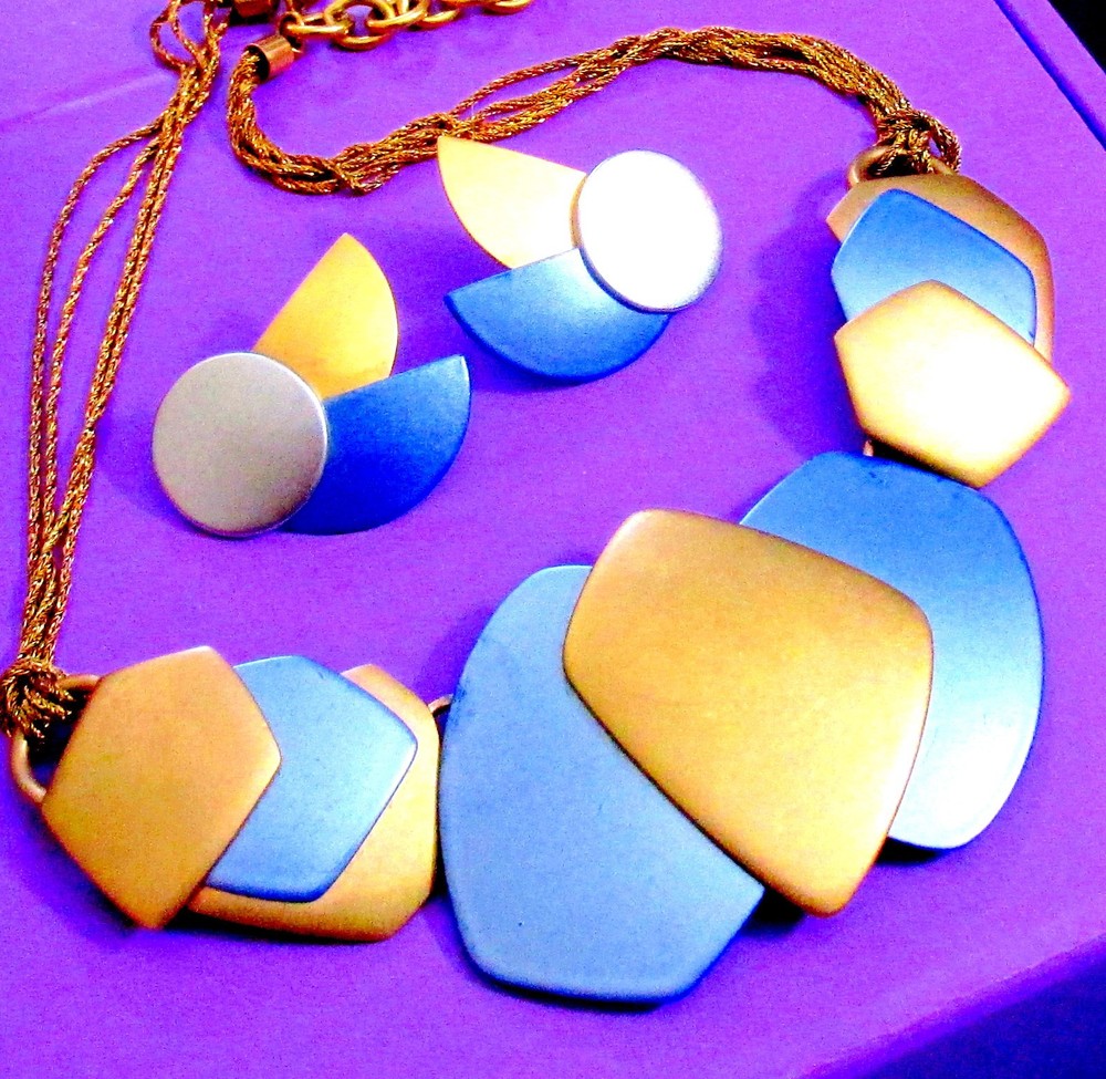 VTG RUNWAY DECO MONET “ALL THAT JAZZ” METALLIC BLUE GP NECKLACE EARRINGS ’85