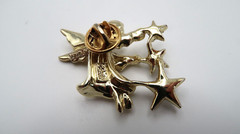 VIntage Signed Gold Angel Star Brooch Pin 4.5cm BB12