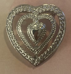 🌻Signed Gerry’s Silver Tone Filigree Triple Heart Brooch or Pendant