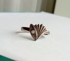 Vintage Beautiful Ring white stone Sterling Silver 925 Women’s Jewelry size 8.5