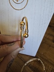 Lot Of 10 Vintage Hoop Earrings Necklace Bracelets Silver Gold Plated Gold Tone