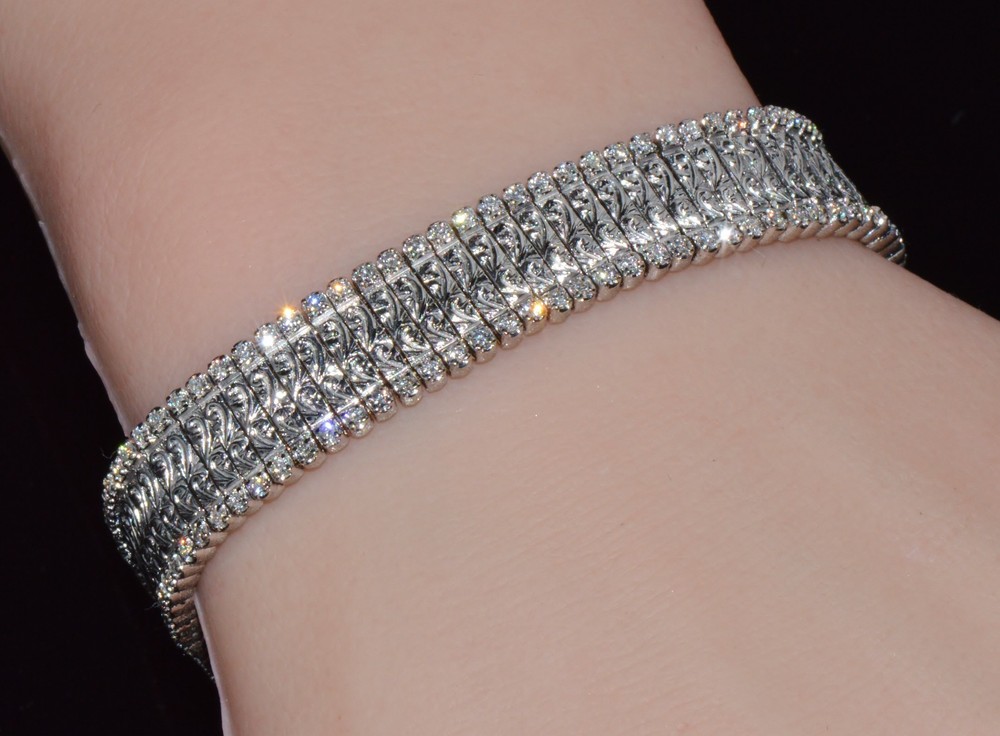 AUTHENTIC ROBERTO COIN 2.08CT DIAMOND FLEXIBLE LINE BRACELET IN SOLID 18K GOLD