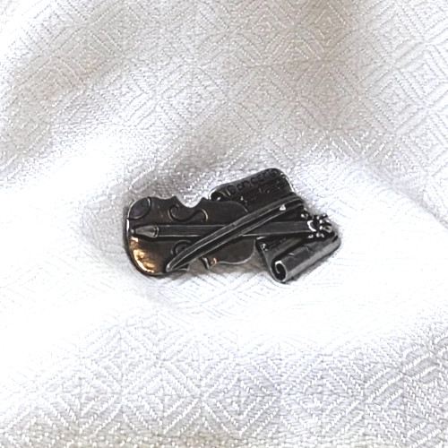 1992 Seagull Canada Etain Pewter Brooch Violin/Bow/Music