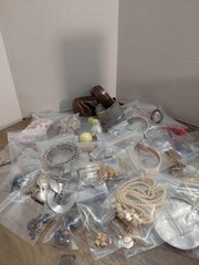 60 Piece Vintage-Now Jewelry Lot Necklaces Bracelets Brooches